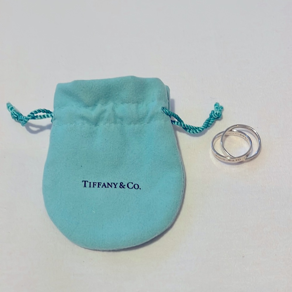 Tiffany&Co Tiffany 1837 Interlocking Circles Ring in Silver